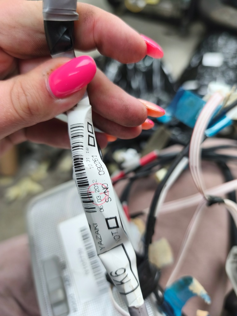 фото №10, Auris i lift 10-12 лампа освещение потолочный hb 5d