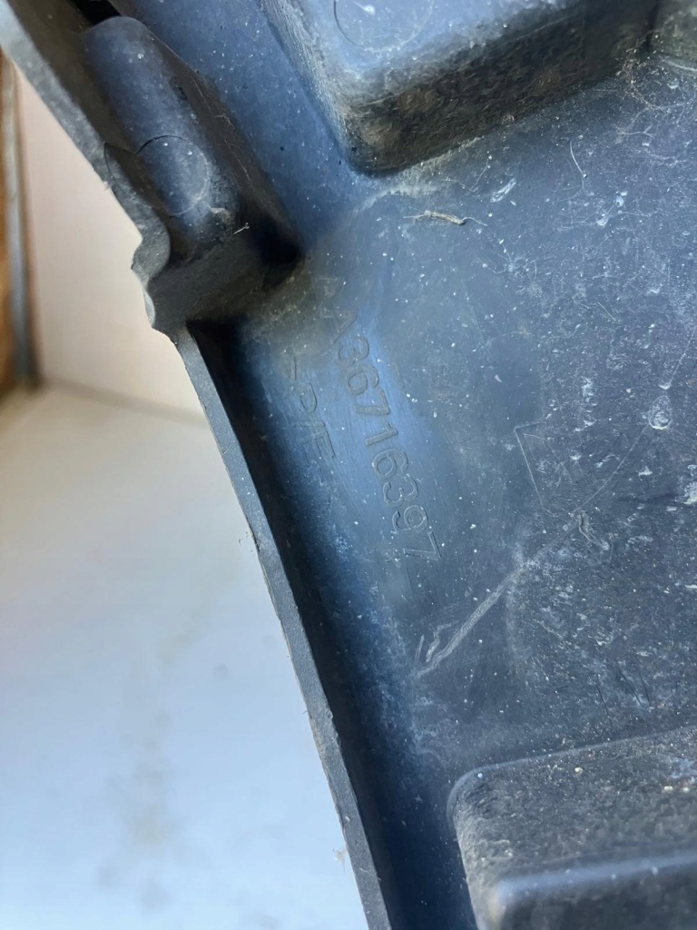 фото №6, Направляющая кронштейн бампера левый перед peugeot 5008 i lift aa36716397