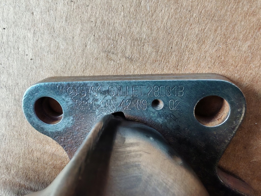 фото №7, Колектор випускний mercedes w203 w210 a111404209