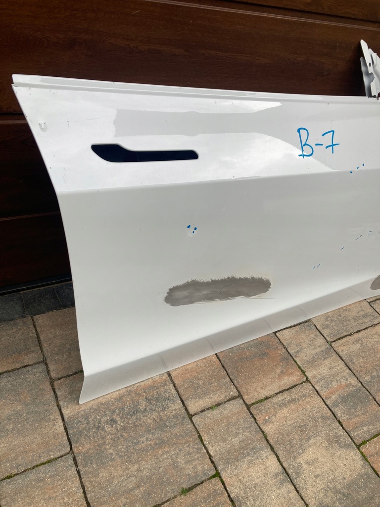 фото №8, Tesla 3 дверь передние правое orygi.