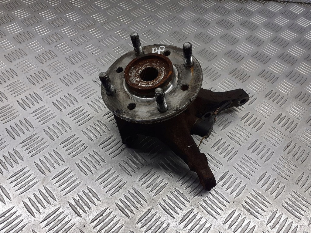 фото №1, Поворотный кулак правый перед mitsubishi space star 1.8 gdi