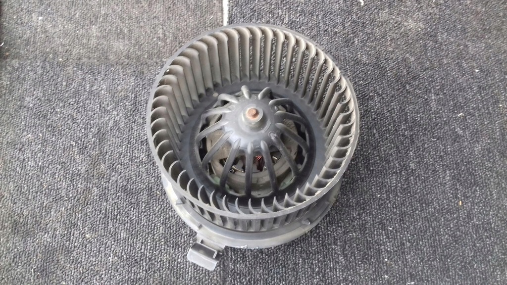 фото №8, Повітродувка обдув dacia duster