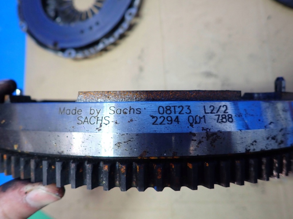 фото №7, Зчеплення притиск luk 324070410 + маховик з двома масами sachs 22940017 giulietta 1.6 jtd