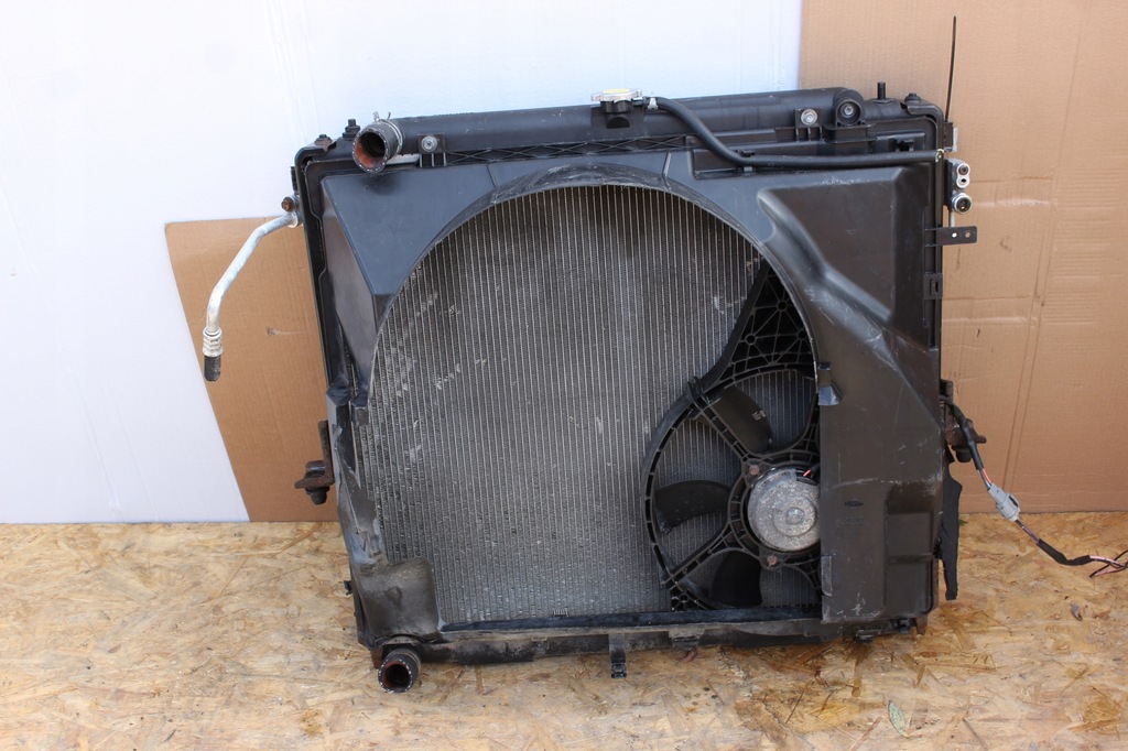 фото №1, Радіатор wody + вентилятор nissan pathfinder r51 iii 2005r- 2.5 dci