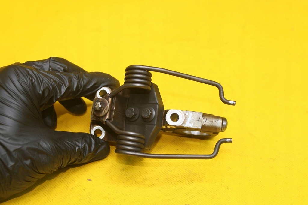 фото №3, Підніжка вкладиш вала mini r56 r55 1.6 vti