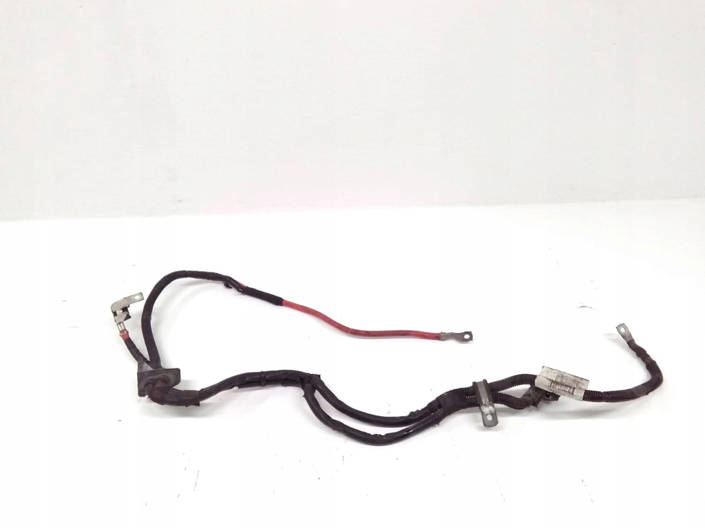 фото №1, Volvo xc60 2014 plus / клемма / шланг аккумулятор