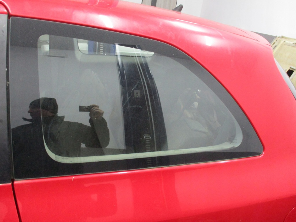 фото №1, Скло кузовна ліва задня yaris ii 3d 11r