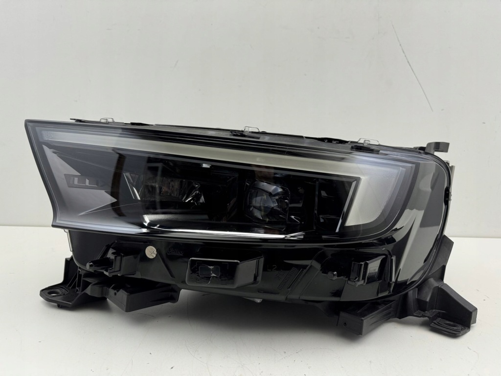 фото №1, Opel mokka b ii 2 левая лампа перед передняя full led lux 20-