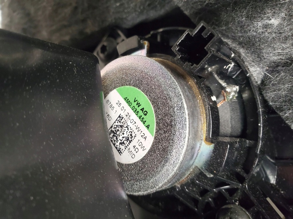 фото №9, Audi q8 2021 перед сторона ліва element панелі приладової панелі / dół