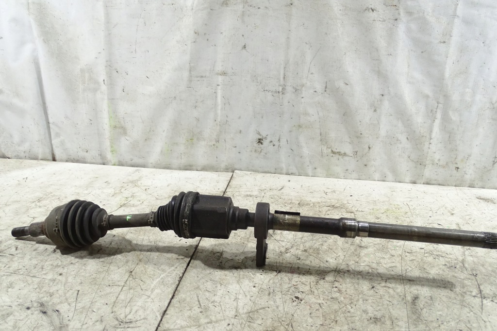 фото №1, Freemont 2.0d 4x4 привідний вал права перед автоматична коробка передач