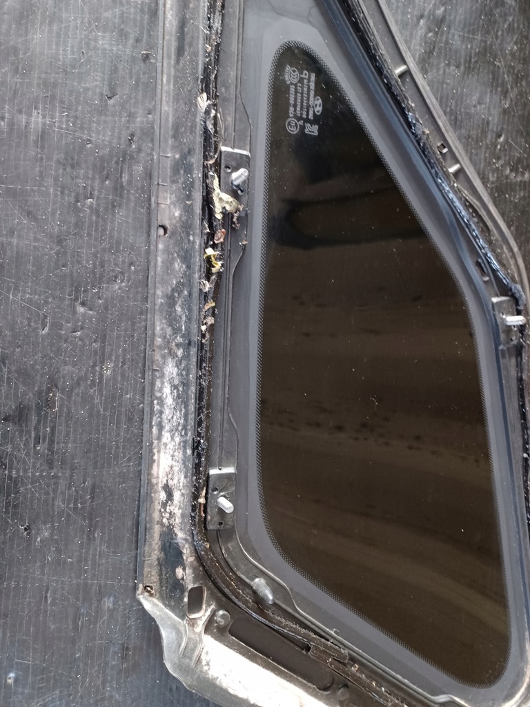 фото №12, Hyundai i40 kombi 11-19 скло кузовна лівий задня тонована