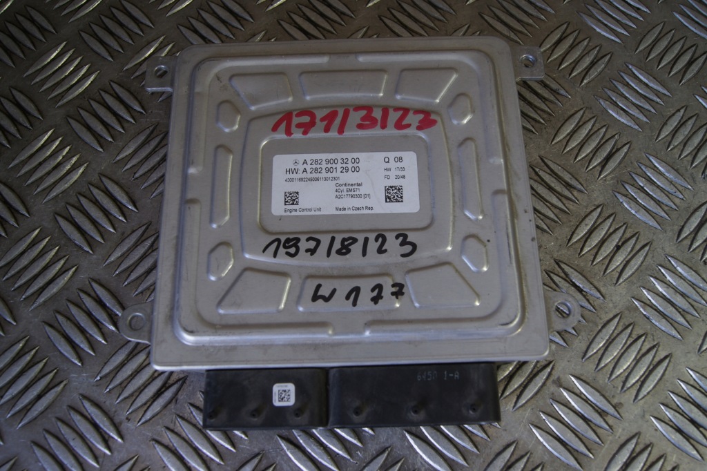 фото №1, Блок керування двигуна w177 1.3 a2829003200