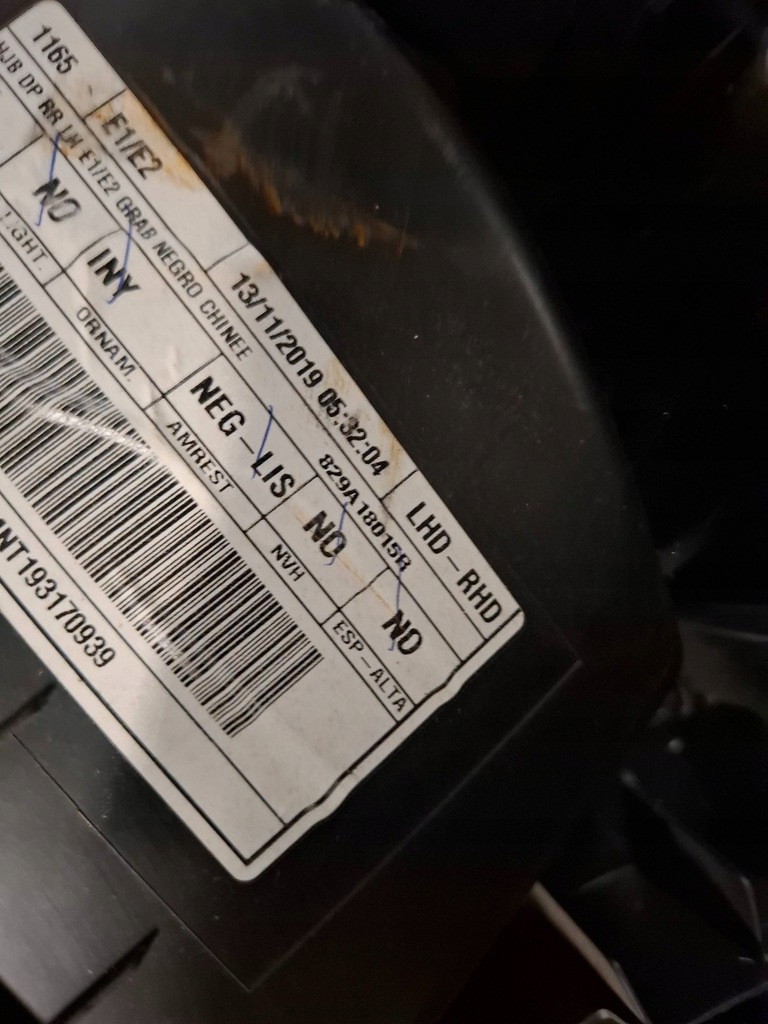 фото №4, Обивка дверь левый задняя renault captur ii 829a18015r