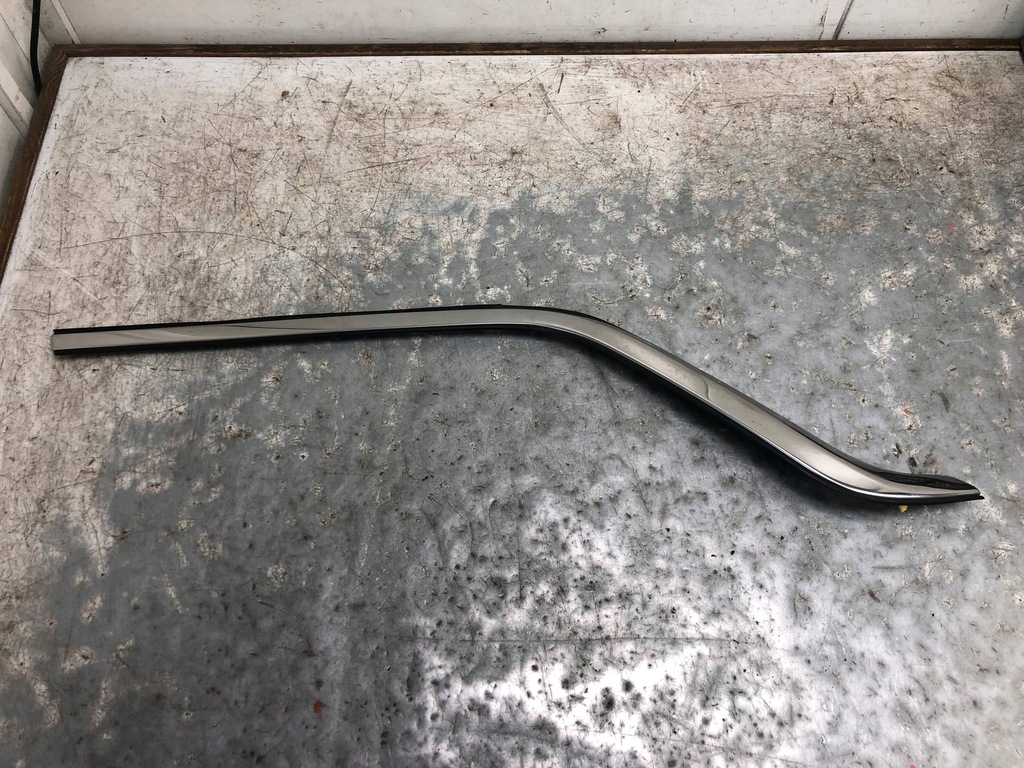 фото №1, Молдинг хром левый задняя jeep compass ii 5xq42xs9af