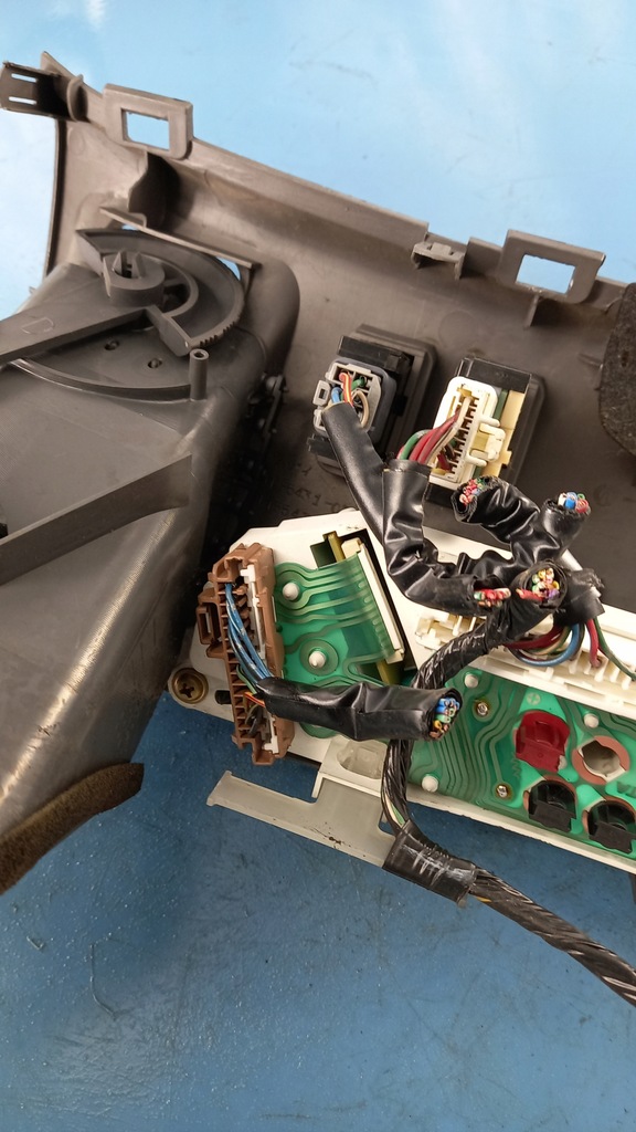 фото №6, Дисплей toyota previa 01r 83950-28120