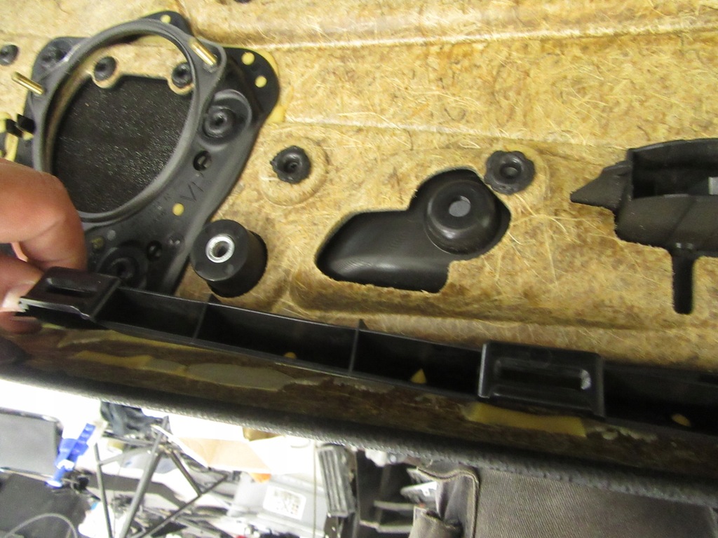 фото №14, Обшивка двері пасажира правий перед bmw e83 x3