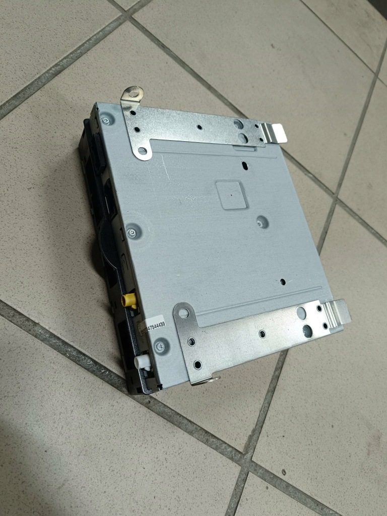 Купить Модуль тюнер радио audi a6 c6 4f0035541 4e0910541c