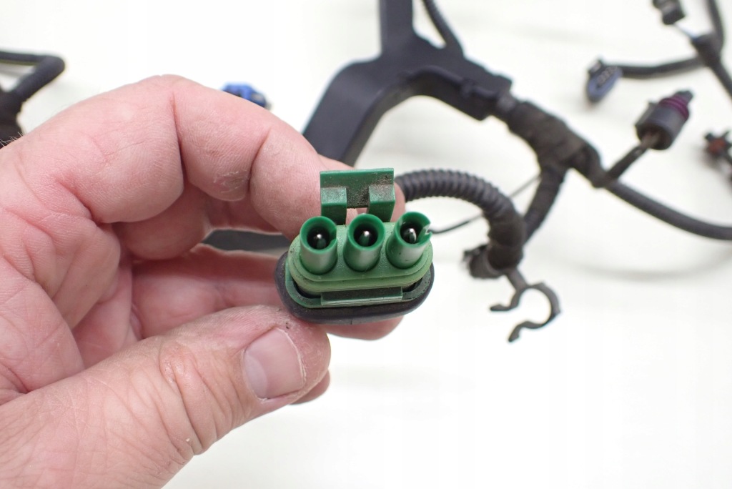 Жгут провода двигателя opel astra g 1.6 8v 09174429 Недорого