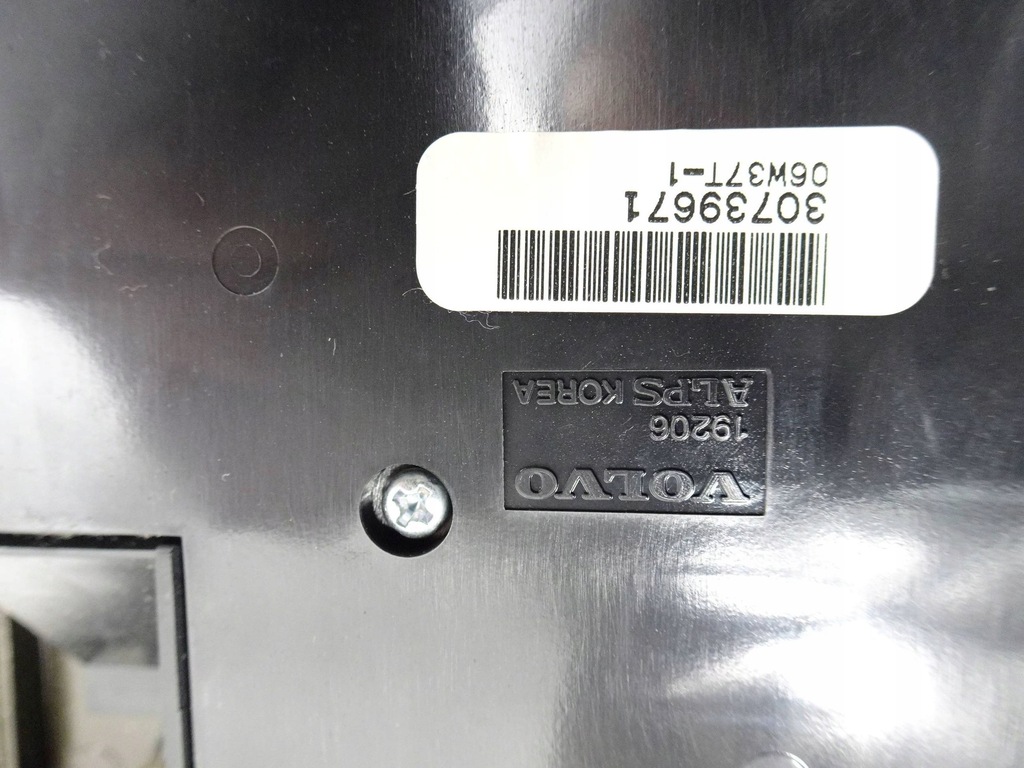 фото №11, Панель радио обдув volvo c70 ii