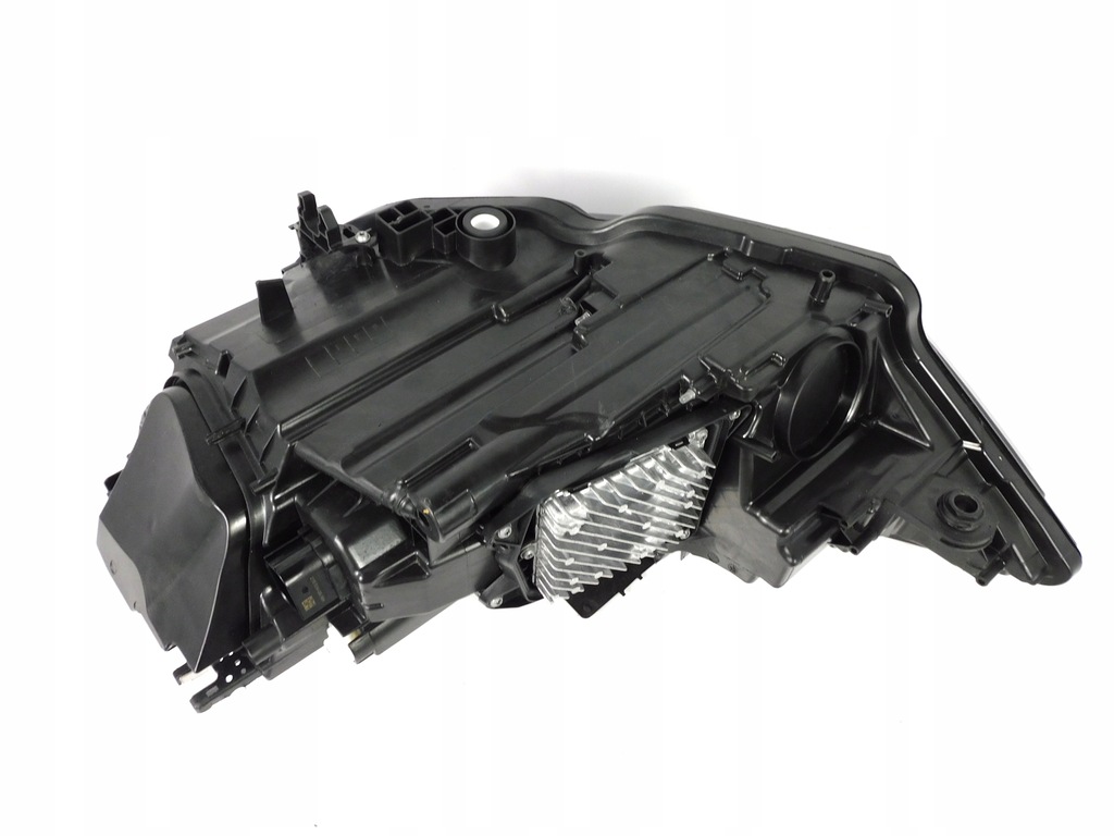 фото №8, Audi a6 c8 4k лампа права full led usa 4k0941040b