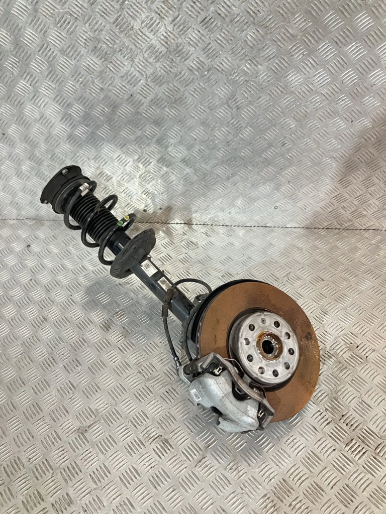 фото №1, Амортизационная стойка поворотный кулак левый перед ford transit connect mk3 22- 1.5 b