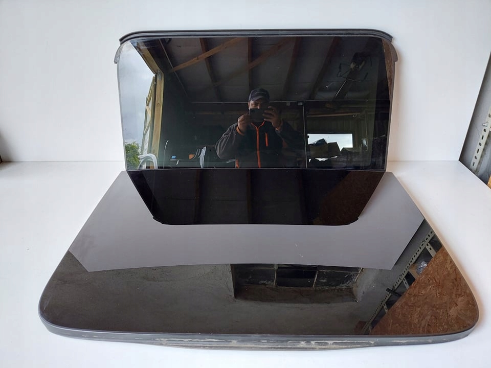 фото №1, Крыша стеклянный audi q8 4m8 стекло кровельная