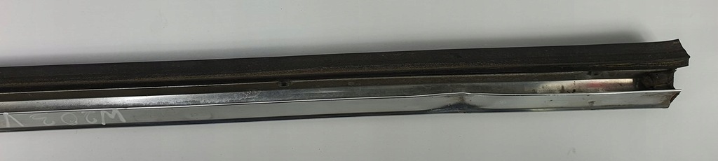 фото №6, Молдинг ущільнювач правий задня mercedes w203 kombi