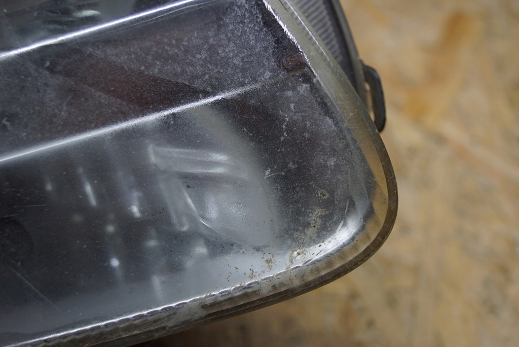 фото №7, Лампа правий перед subaru justy ii