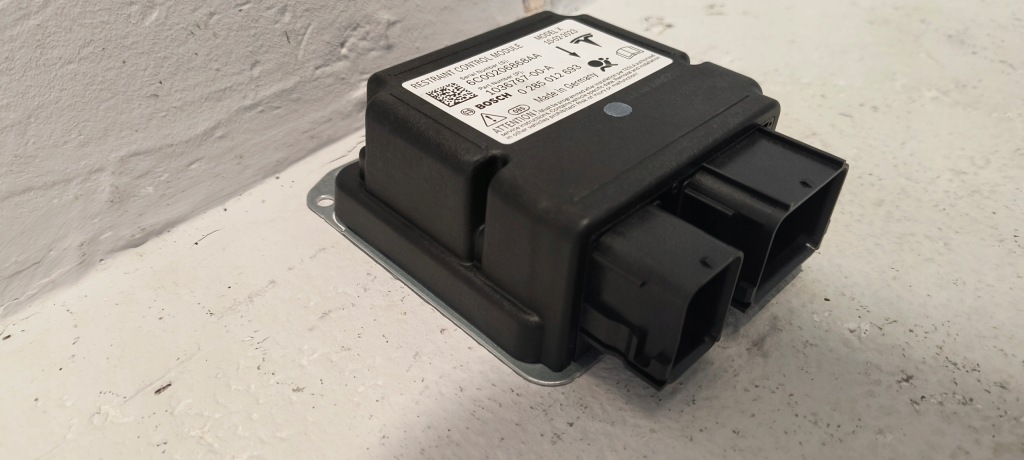 Модуль блок керування подушка безпеки tesla model x датчик Доставка