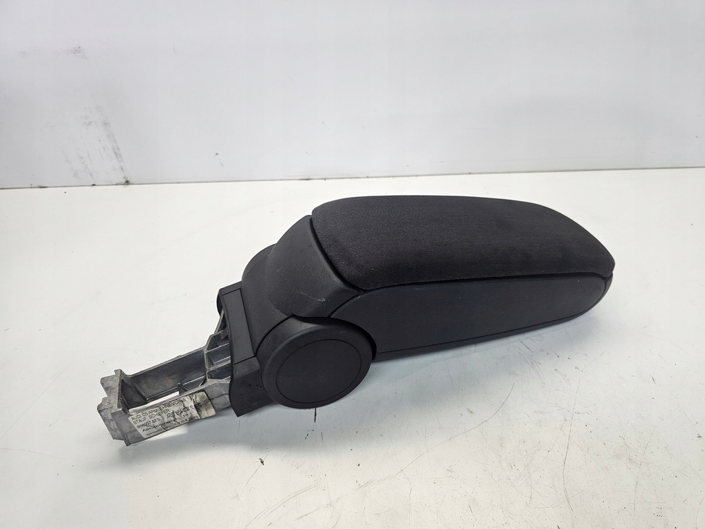 фото №6, Підлокітник перед audi a6 c5 4b0864207c матеріал