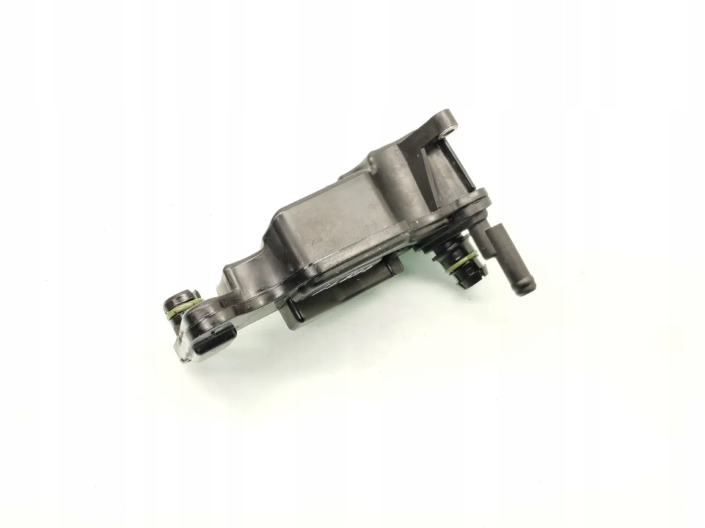 фото №8, Mercedes-benz b-class wąż / трубка вентиляционная трубка b 180 бензин 0935151217