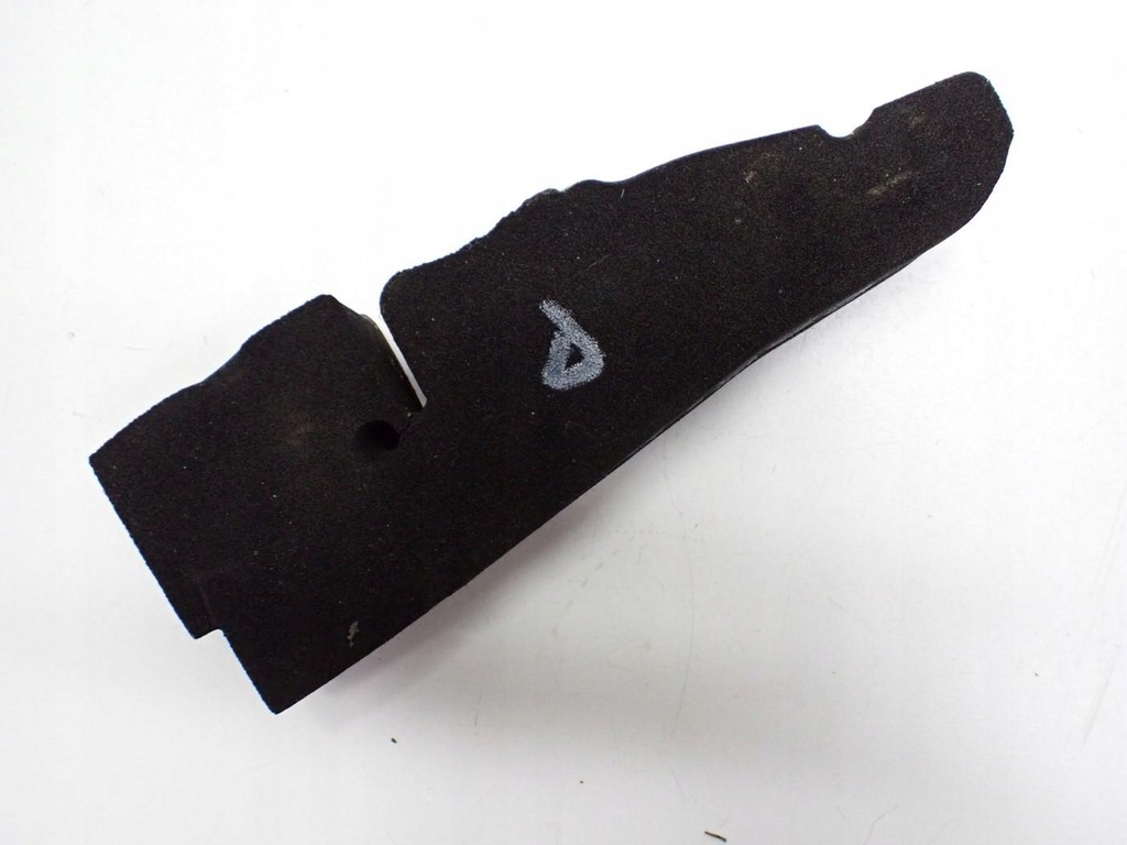 фото №1, Шумоизоляция защита крыла правая skoda rapid 15r