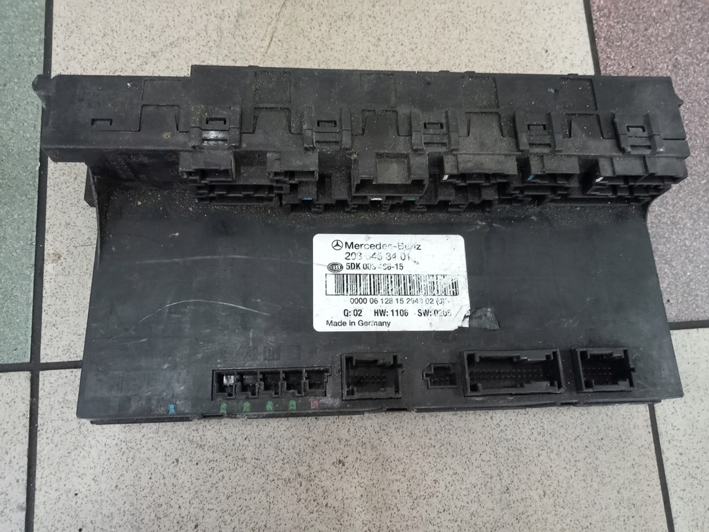 фото №1, Mercedes w203 2035453401 модуль sam