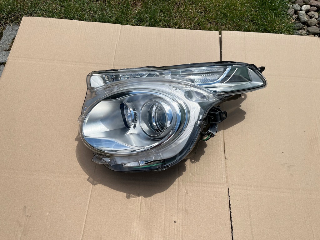 фото №1, Лампа передняя левая eu citroen 1 ii led 2014 - 20