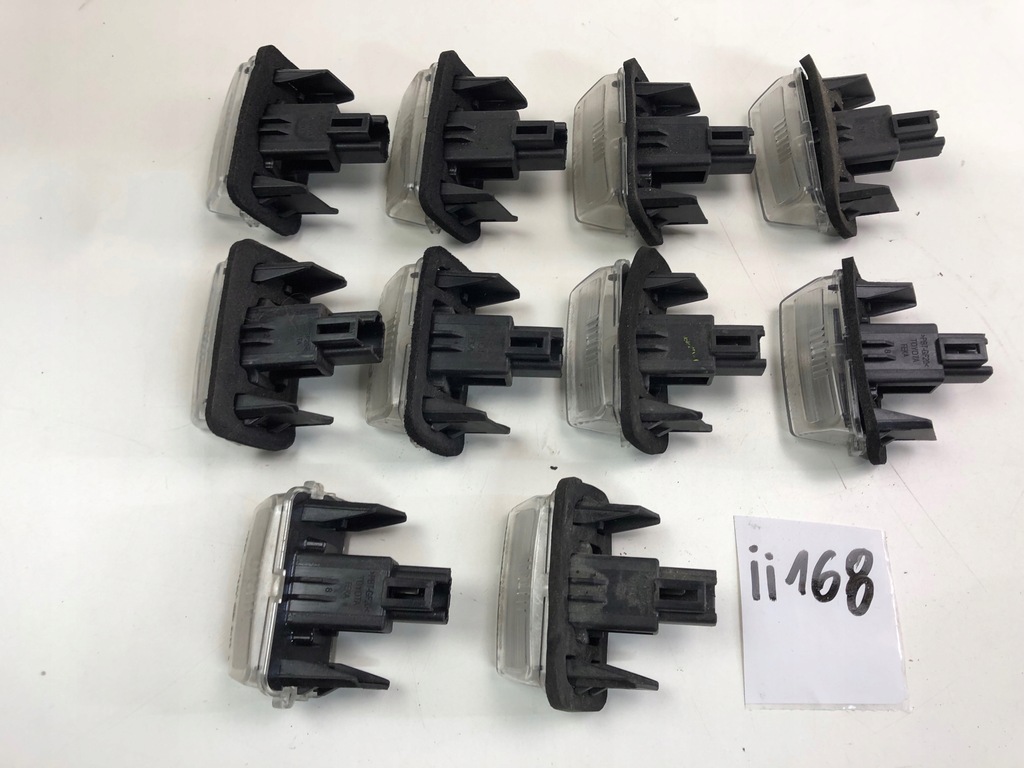 фото №6, Toyota avensis t-27 лампа подсветка номерного знака регистрационный