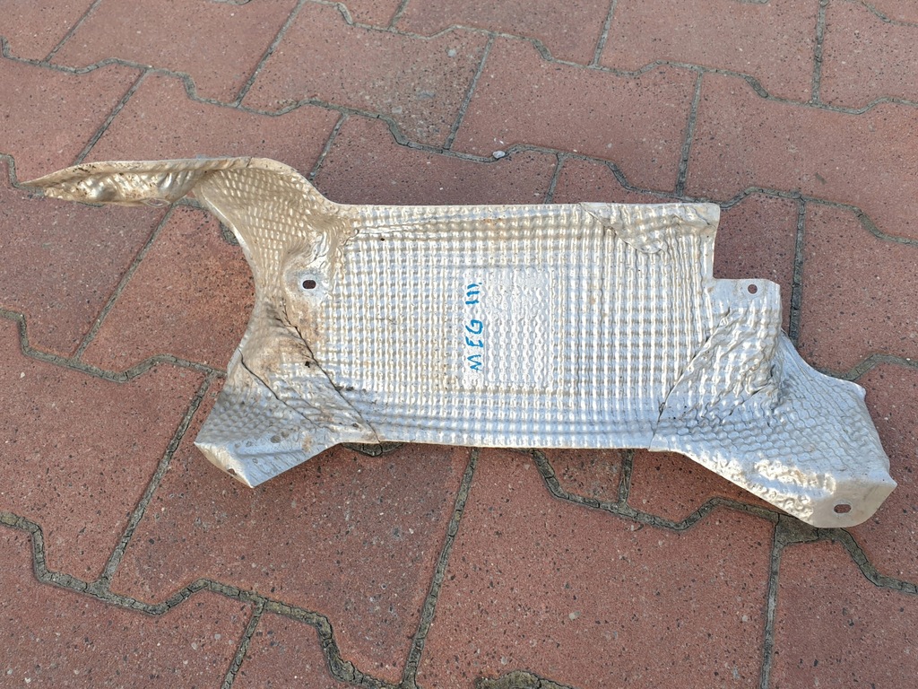 фото №1, Защита тепловая выхлоп renault megane iii 483820006r
