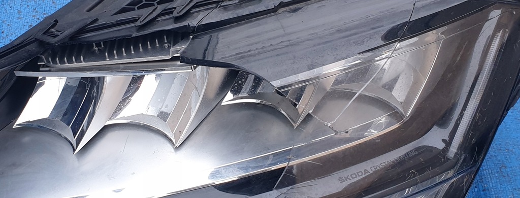 фото №7, Skoda superb 3 iii lift led лампа передняя левая