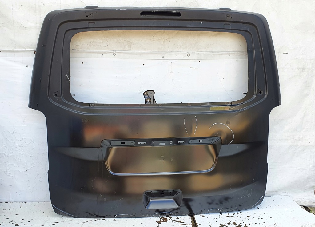 фото №1, Крышка багажника задняя багажника peugeot traveller 16- org nowa