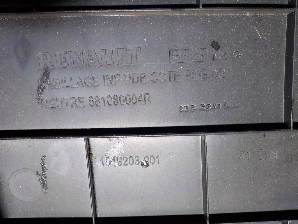 фото №7, Бардачок пасажира renault scenic iii 10r.