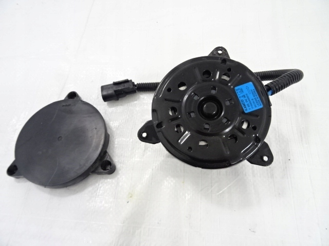 Citroen c4 aircross моторчик двигатель вентилятора радиатора f00s3a2386 с Разборки