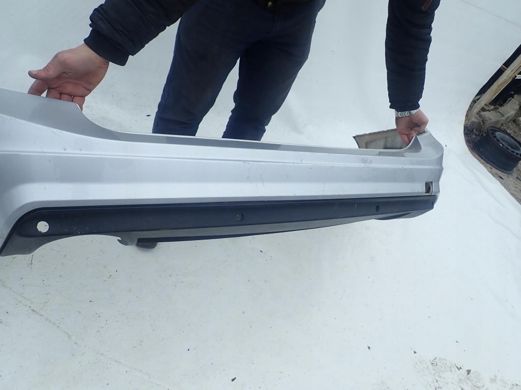 Mercedes c-kl w204 универсал amg 07-10 бампер задняя pdc Недорого