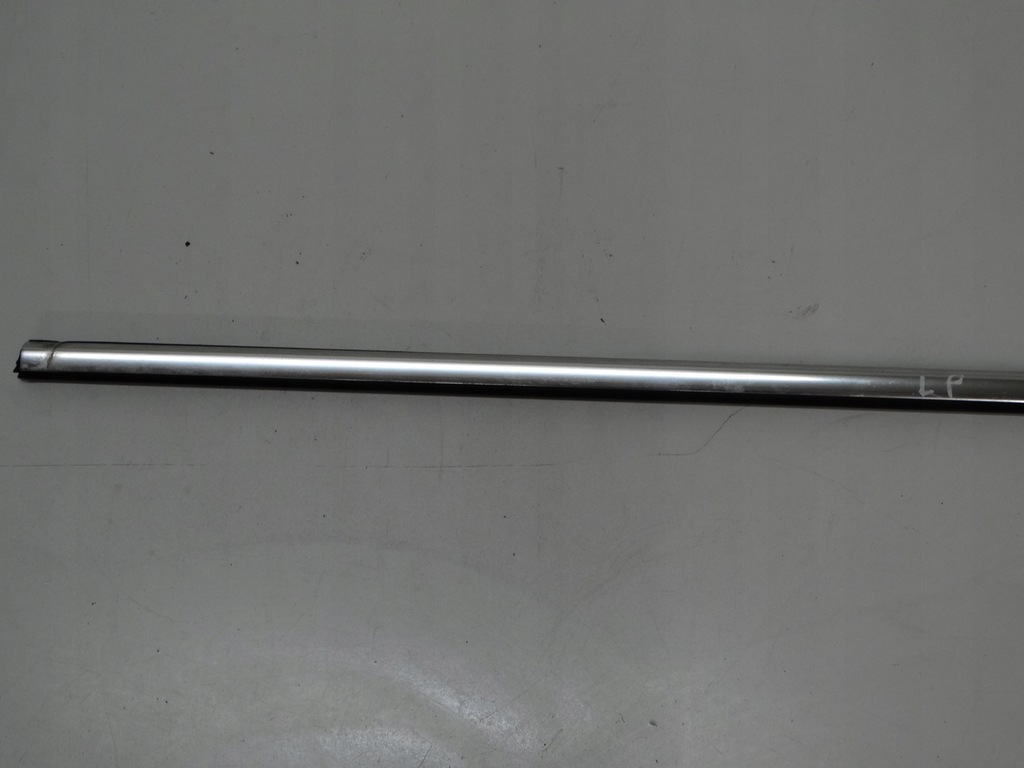 фото №4, Молдинг ущільнювач лівий перед renault laguna iii