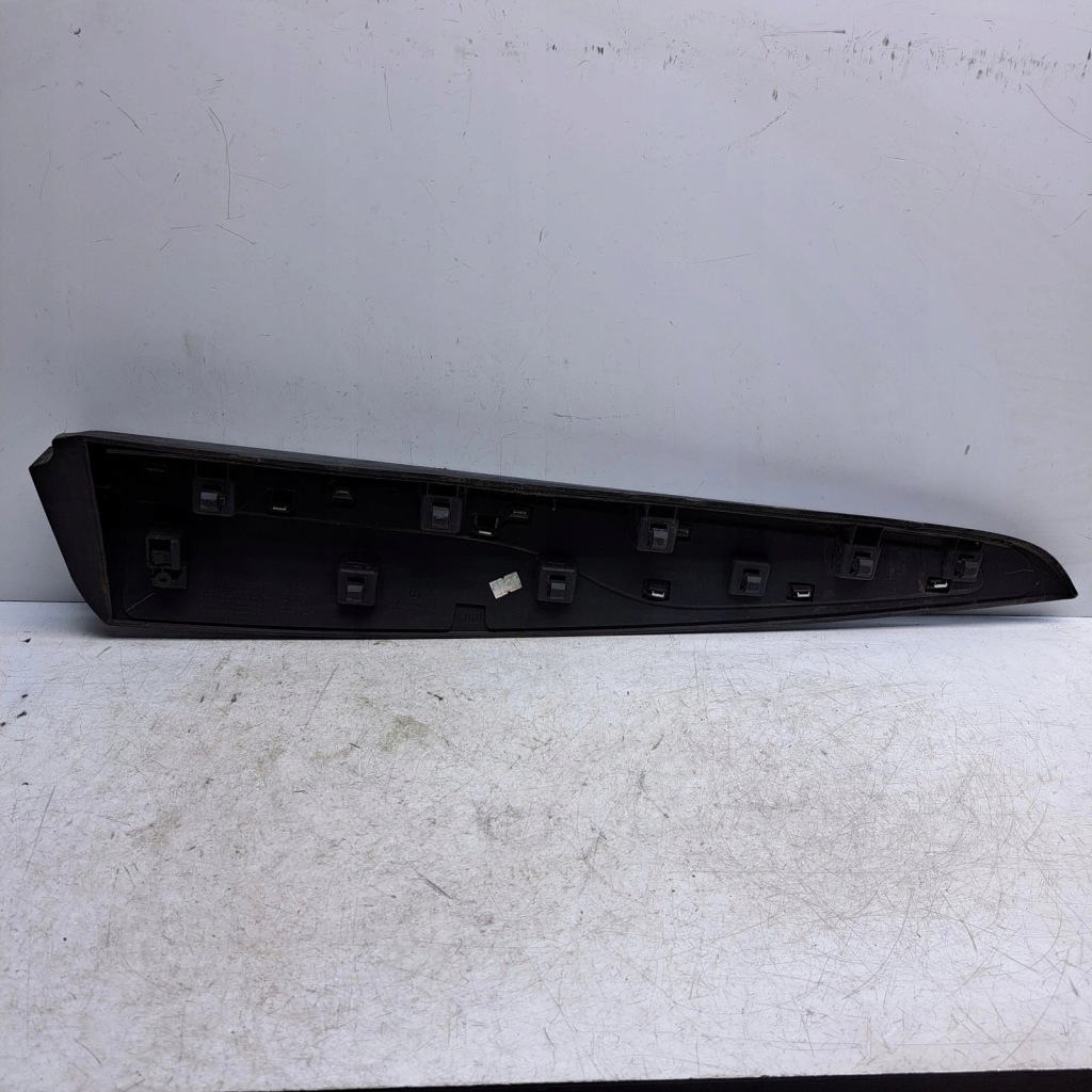 Молдинг двері лівий задній renault clio iv 4 828772096r Доставка