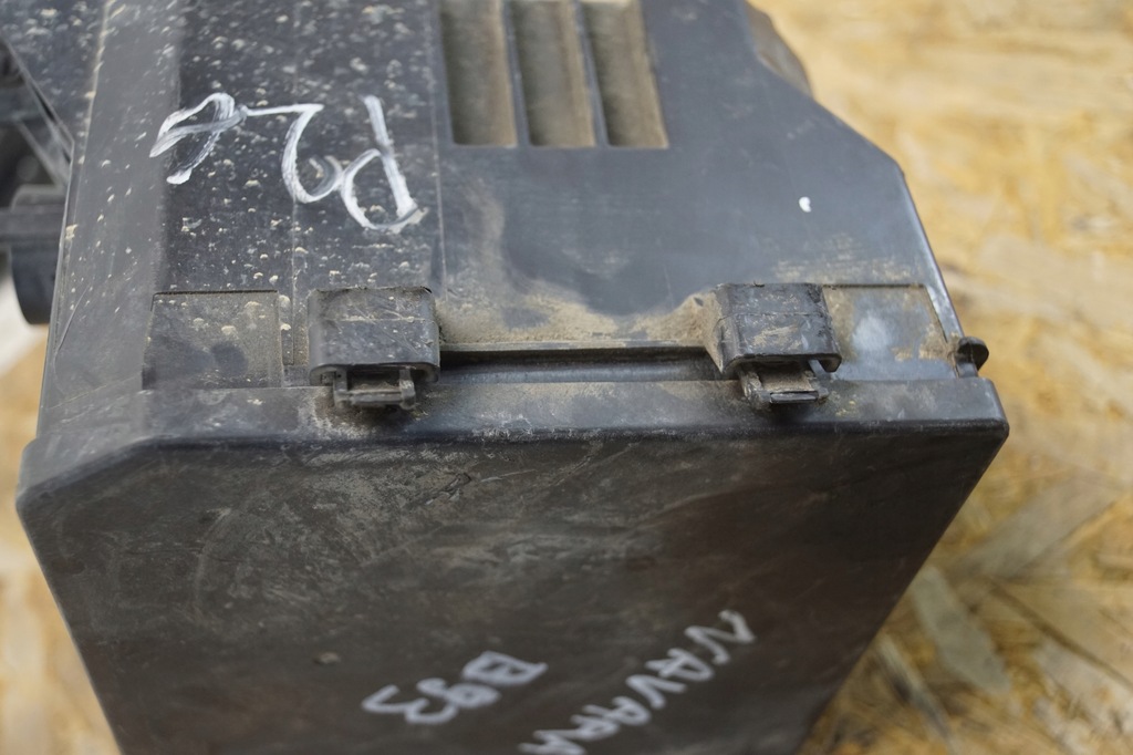 фото №5, Коробка предохранителей nissan navara d40 284b7eb310