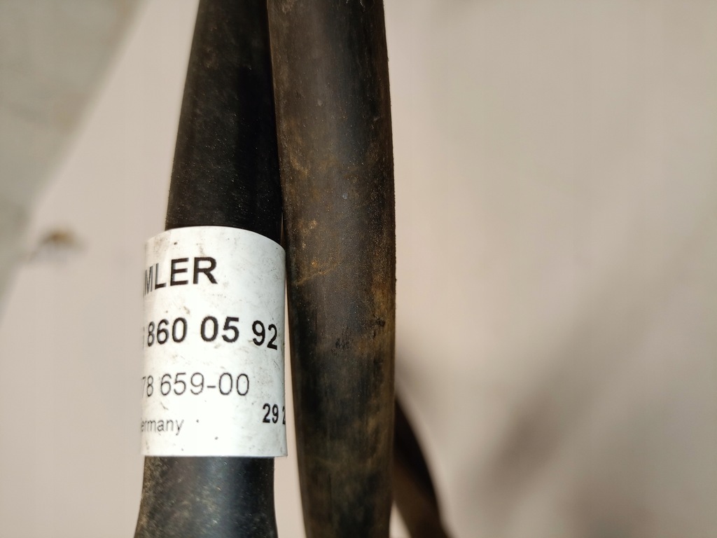 фото №11, Шланг wąż омывателя a2468600592 mercedes w246