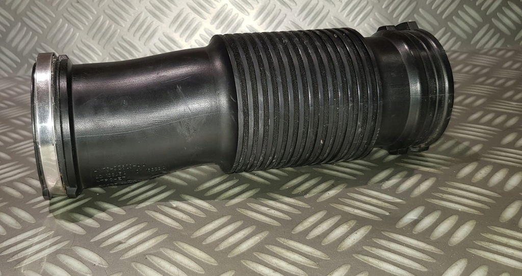 фото №1, Jaguar f-pace x761 range rover velar 2.0 труба впуск воздухозаборник воздуха фильтра