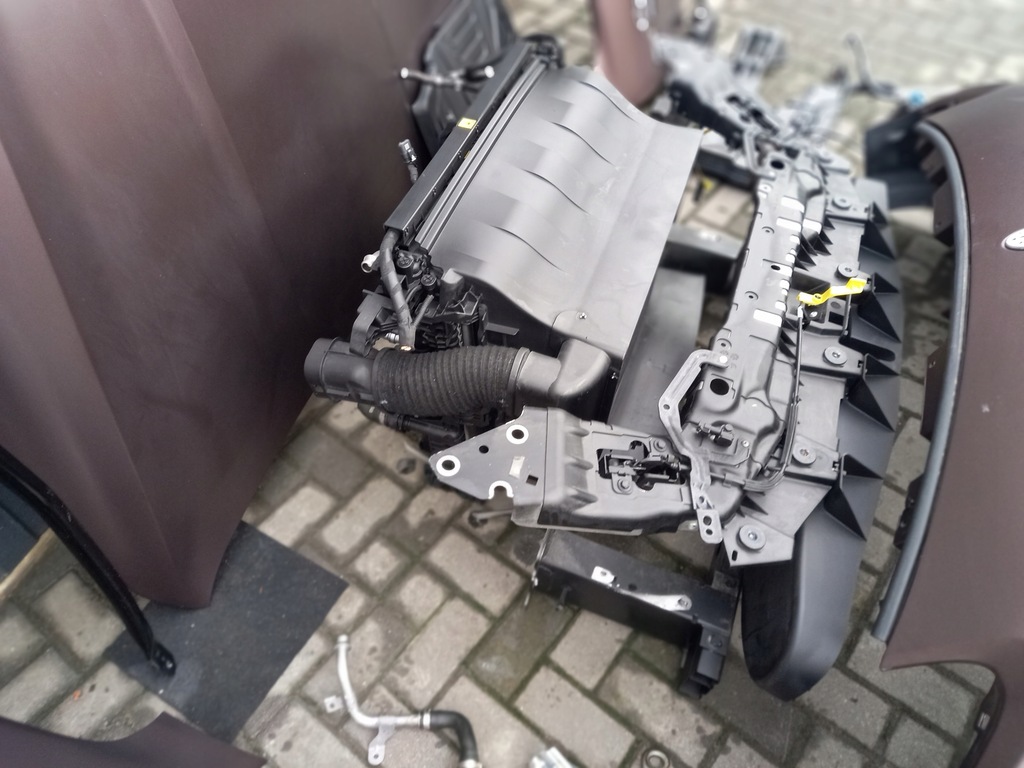 фото №6, Maserati grecale gt modena перед капот бампер full led крыло радиатор