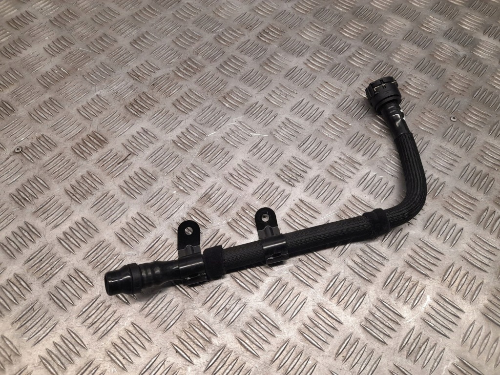 Alfa romeo stelvio шланг / пабтрубок  вакуумa в Украине