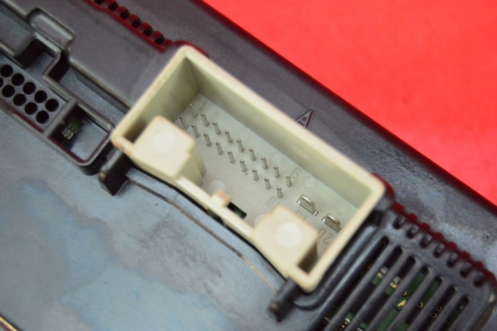 фото №8, Панель управление обдув кондиционер 5k0907044es vw golf 5 v plus 05-14