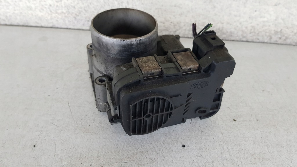 фото №1, Дроссельная заслонка vw touran 1.6 fsi